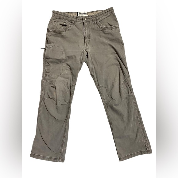 Mountain Khakis Men's Cargo Pants - Picture 1 of 15